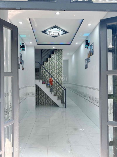 chính chủ cần bán căn nhà 3x8.5m 1trệt 2lầu 4PN 3WC