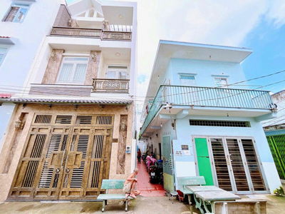 Chính chủ cần tiền bán gấp nhà DT 196,3 m2 (3 SHR). Giá 12 tỷ