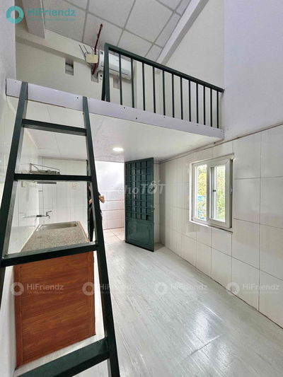 duplex gác 2m - máy lạnh mát - gần công viên - ngã tư phú nhuận