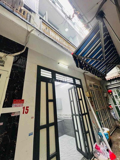 NHÀ NGAY CHỢ HIỆP THÀNH Q12