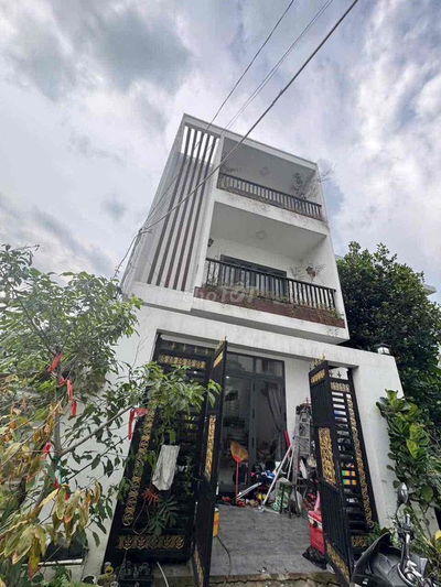 Bán nhà 3 tầng 4PN hẻm ô tô 6m đường 6 Long Trường giá 4,5 tỷ