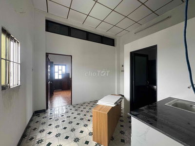 1 Phòng Ngủ Bancol Riêng - Chỉ 3trx Mới Ngay Trường Chinh