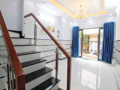 Nhà mới. Hình và Video thật 100%. 3PN.2WC. giáp Q.1