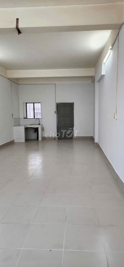 CHO THUÊ NHÀ TRỌ / KHO DIỆN TÍCH 40M2 – GIÁ CHỈ 6 TRIỆU/THÁNG