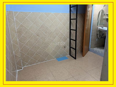 Phòng Nơ Trang Long, gần cầu Bình Lợi, có gác, giá tốt