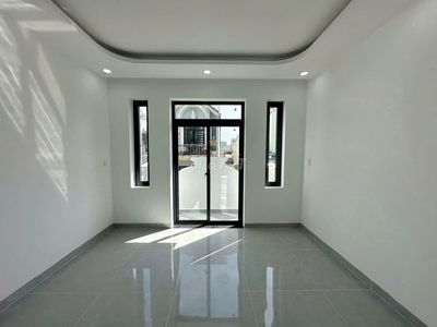 Bán nhà 2 sẹc đường 5C, giá 8,3 tỷ