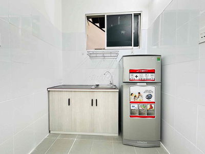 Phòng Mới Full Nội Thất Ngay Ngã Tư Hàng Xanh