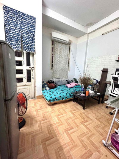 cho thuê phòng 1 ban công, 1 cửa sổ