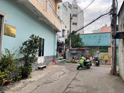 Bán nhà nát 55m2(3mx16m,nở hậu 5m)-Nơ Trang Long Bình Thạnh