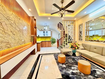 BÁN NHÀ  NGÕ HÒA BÌNH 7 48M2 8,7 TỶ , NGÕ THÔNG TỨ TUNG