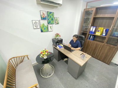 VĂN PHÒNG GIÁM ĐỐC SẴN BÀN GHẾ 🎁 TRỌN GÓI 03 TRIỆU - TẶNG 01 BẢNG TÊN
