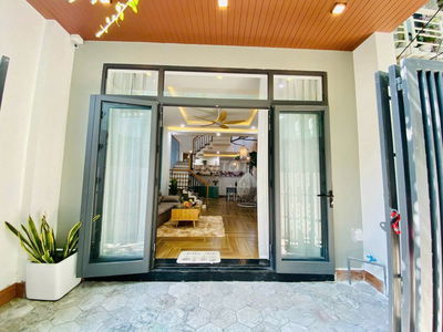 NNC 3 TẦNG 3PN 3WC TRUNG TÂM HẢI CHÂU GẦN NGUYỄN VĂN LINH