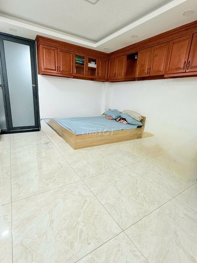 CĂN HỘ DỊCH VỤ TÁCH BẾP WC RIÊNG