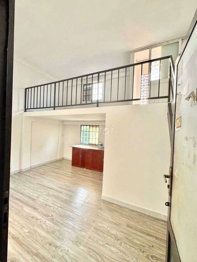 Nhà ở xã hội Việt sing , lầu 1, bao sổ hồng: 640 triệu, căn góc