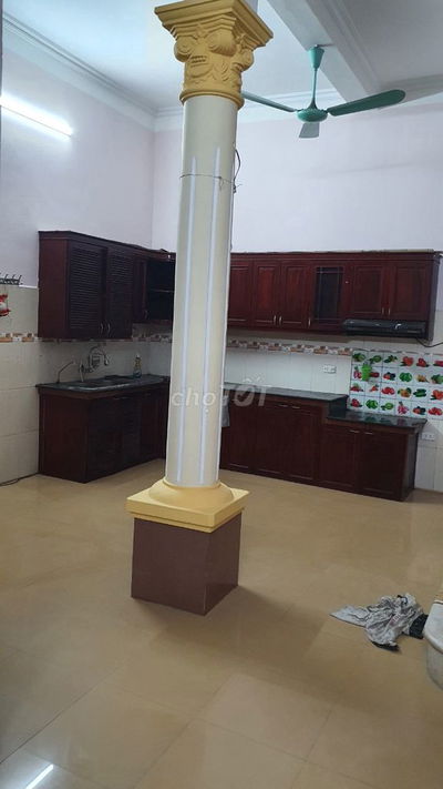 Văn Quán 51m 3 tầng mặt tiền 6m, ô tô lùi tận cửa, ngõ ngắn 12.8 tỷ