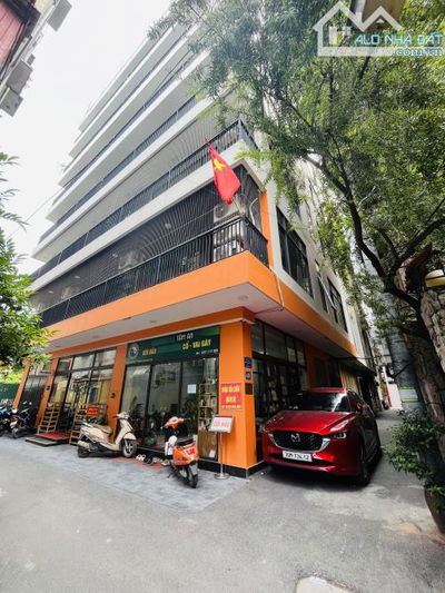 Văn Phòng 106 Hoàng Quốc Việt 30m2 3 mặt thoáng giá chỉ 5,5tr/tháng