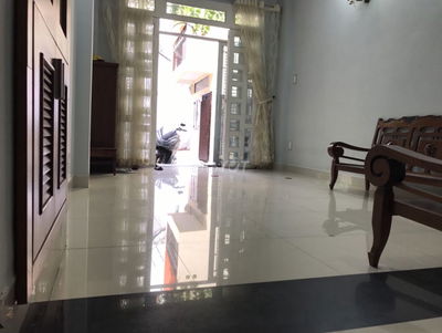 Cho thuê tầng trệt làm văn phòng trung tâm quận phú nhuận