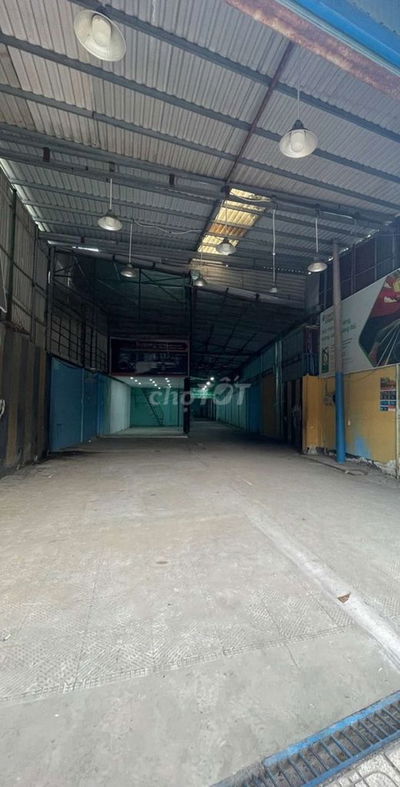 CHO THUÊ NHÀ MẶT TIỀN HÒA BÌNH, GẦN NGÃ TƯ TÔ HIÊU-HÒA BÌNH.