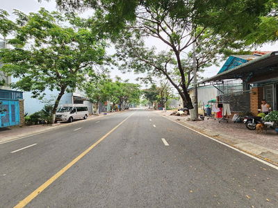 Mặt tiền kinh doanh tái định cư Châu Thới, 150m (7,5x20m), 2248 Dĩ An