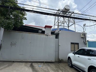 Bán nhà kho đường kênh A, Lê Minh Xuân, Bình Chánh