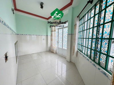 CHO THUÊ PHÒNG KDC  GIA HÒA – BAN CÔNG + MÁY LẠNH + TOILET + GIƯỜNG