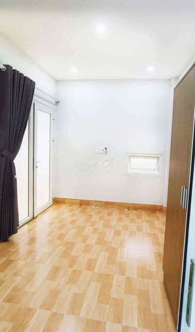 Cho thuê phòng trọ gần Cầu Tân Thuận 1 Q7 ( chính chủ)