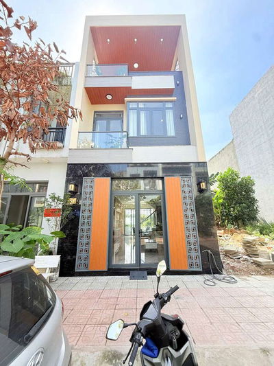 6,2 Tỷ 🏡 Bán Nhà 3 Tầng p.Đông Hòa gần Làng Đại học Quốc Gia HCM 1km