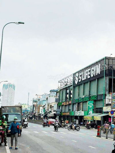 MẶT TIỀN NGUYỄN THỊ NHỎ Q11- 4.1X37M, 150M2
DÒNG TIỀN 70 TRIỆU/ THÁNG