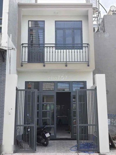 💥💥NHÀ ĐẸP MỚI XÂY TRỐNG SUỐT NGAY VÒNG XOAY PHÚ HỮU, ĐƯỜNG XE TẢI RỘNG