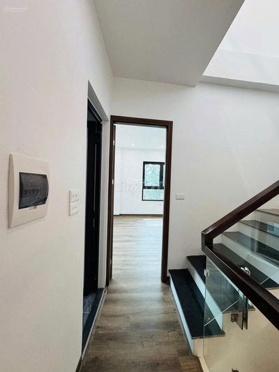 bán nhà cao viên , xây mới 4T ô tô đỗ gần