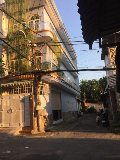 Hạ gấp 500, Bán Căn nhà 4 tầng, 2 mặt hẻm 6 Phan Huy ích