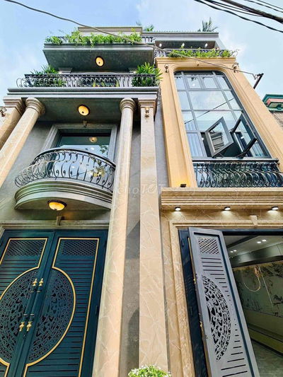 Bán nhà hẻm1358 Quang Trung ngang7m trệt+lửng+3 lầu full nội thất 8,2T