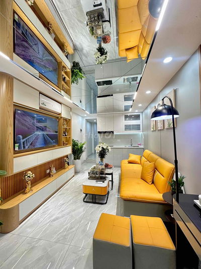 BÁN NHÀ HOÀNG HOA THÁM - THANG MÁY - FULL NỘI THẤT - NGÕ NÔNG