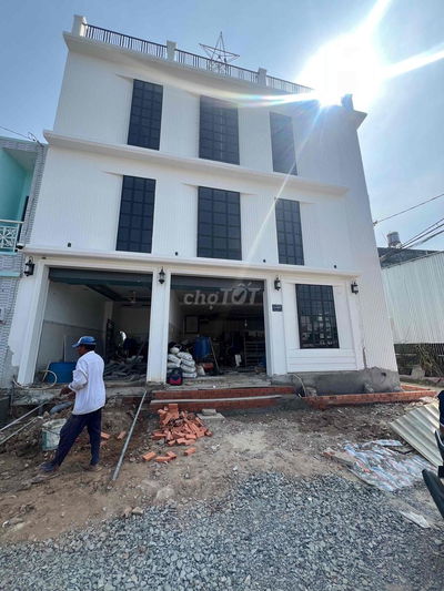 quán cà phê đã trang trí chưa kinh doanh