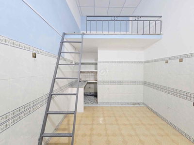 PHÒNG MỚI , GÁC CAO NGAY CHỢ DĨ AN 2 NGUYỄN TRI PHƯƠNG