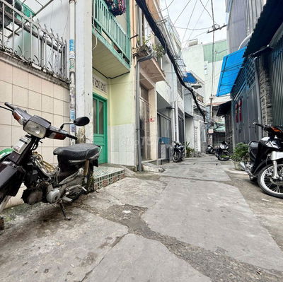 Định giá 13 tỷ, chào 10.5 tỷ - Điện Biên Phủ Q.3 - 70m2 ngang 4.5m.