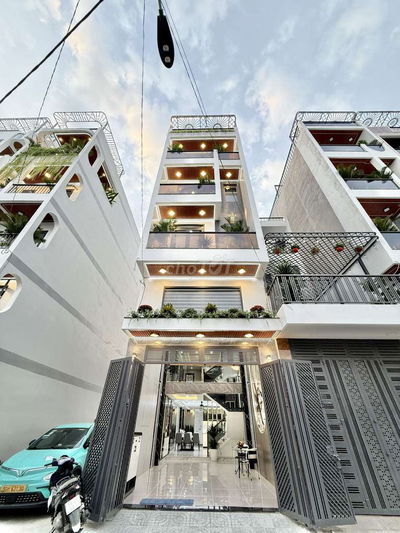 Siêu phẩm 4,5m x 25m. 4 tầng Có 1PN Dưới Hẻm nhựa 8m 1/ Đường TCH 18