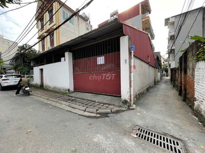 Bán đất phúc lợi, 51m2 đường thông, ngay cạnh đường oto