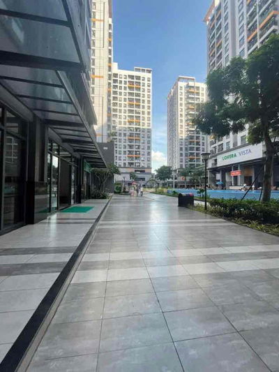 CHỦ ĐỔI NHÀ BÁN CĂN HỘ LOVERA VISTA 2pn-65m2 CÓ NỘI THẤT.