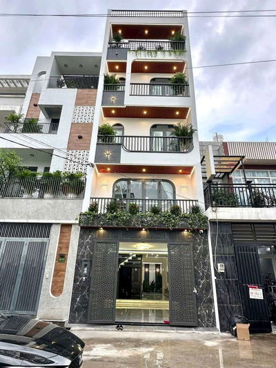 Nhà đẹp Đón Tết 5x17m, Thang máy, đường 12m Tô Ngọc Vân, Q12