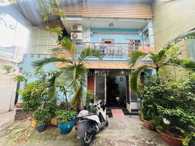 NHÀ 2 TẦNG XE HƠI ĐẬU CỬA GIÁ CHỈ 2 TỶ 4 VỚI 2 TẦNG,DƯƠNG QUẢNG HÀM GV