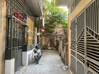 TÌM CHỦ MỚI –NHÀ 3 TẦNG MỚI ĐẸP, DỌN VÀO Ở NGAY KIM NỖ 64.2m2 6.2 tỉ