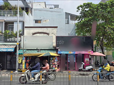 NHÀ BÁN MẶT TIỀN PHẠM HÙNG