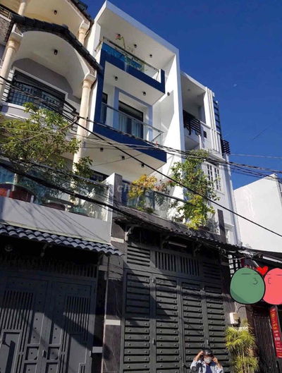 TÔI CHỦ NHÀ BÁN GẤP NHÀ 1 TRỆT 2 LẦU 60m², SỔ HỒNG RIÊNG, GIÁ 2,4 TỎI