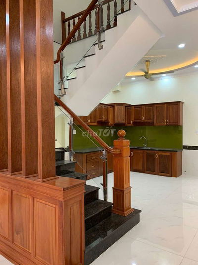 Nhà Phố Khu Dân Cư Đông Đúc