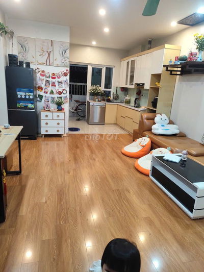 Nhà đẹp, bán nhanh căn hộ 70m2 KĐT Xa La, giá chỉ 3,99 tỷ. Sổ đỏ