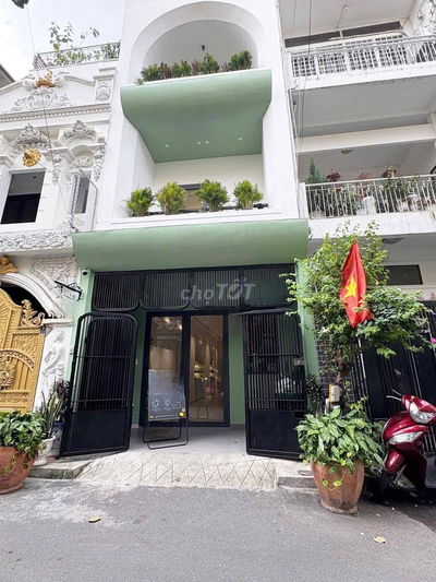 𝐍𝐇À ĐẸ𝐏 🌸𝐇𝐀𝐈 𝐁À 𝐓𝐑Ư𝐍𝐆 𝐐𝐔Ậ𝐍 𝟑 🍑𝐆𝐈Á 𝟐𝐗