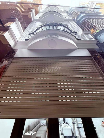 *** 1 CĂN!NHÀ PHỐ NGUYỄN PHÚC LAI-GẦN HỒ-THANG MÁY-FULL NỘI THẤT