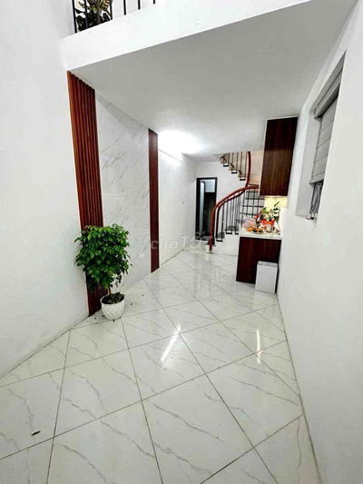 Lô góc Bạch Mai , ngõ thông, thoáng, gần TTTM chợ Mơ SĐCC ,giá 5,38 tỷ