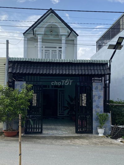 TÔI CHÍNH CHỦ CHUYỂN CÔNG TÁC CẦN BÁN NGÔI NHÀ VỢ CHỒNG XÂY TÂM HUYẾT